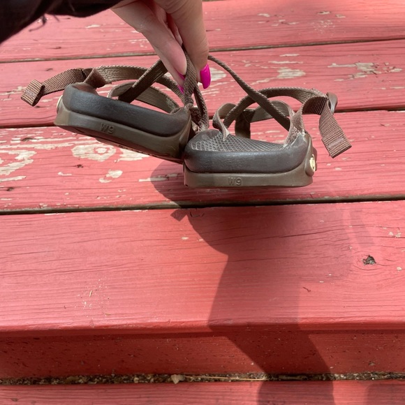 Chaco’s size 9 - Picture 3 of 5